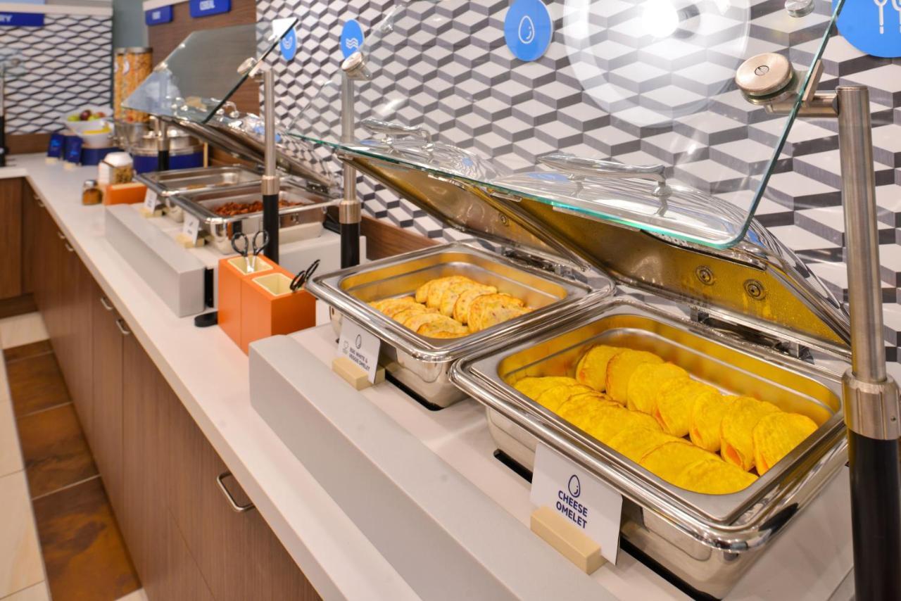 Holiday Inn Express - Kansas City Downtown By Ihg Exteriör bild