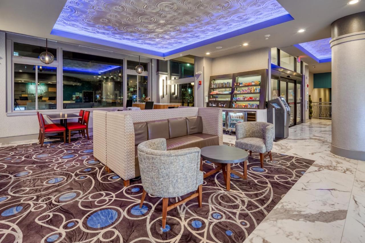 Holiday Inn Express - Kansas City Downtown By Ihg Exteriör bild