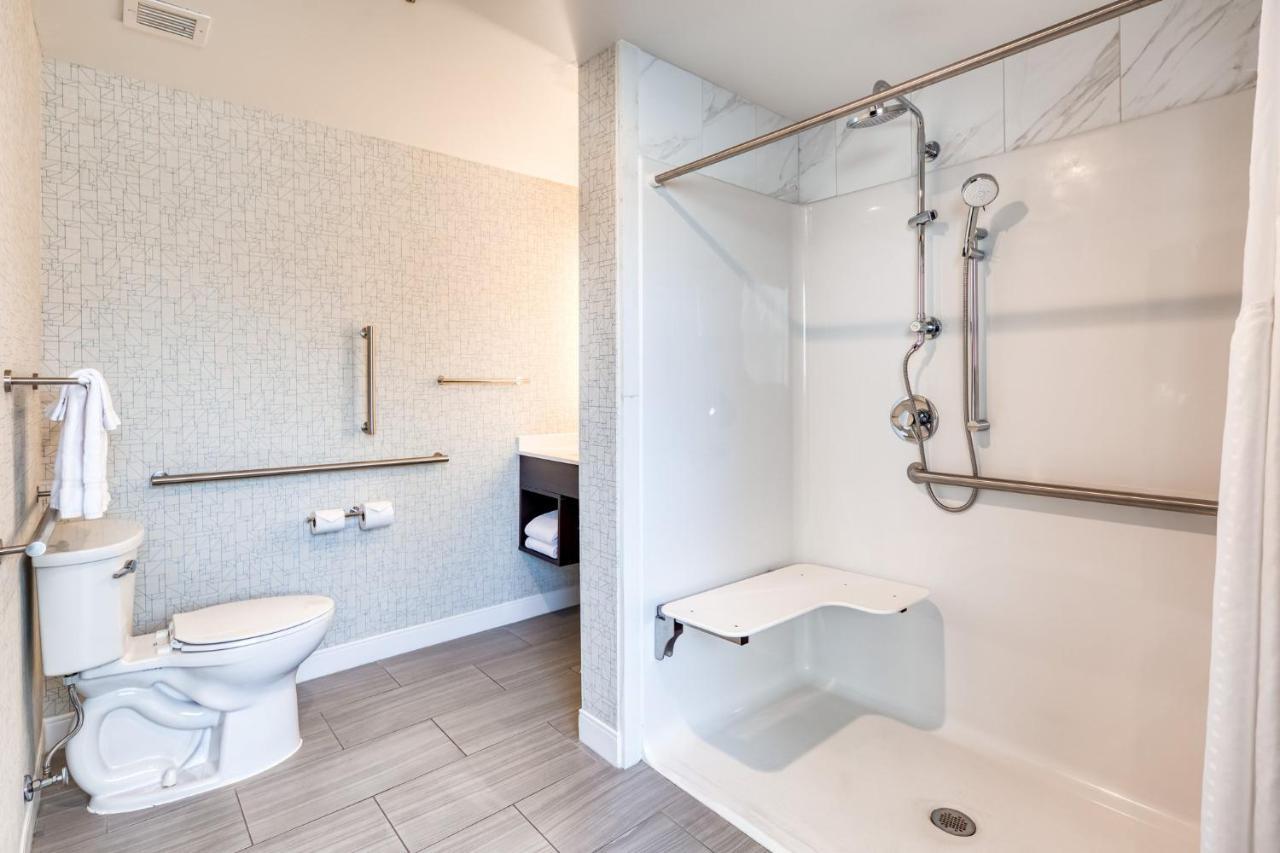 Holiday Inn Express - Kansas City Downtown By Ihg Exteriör bild